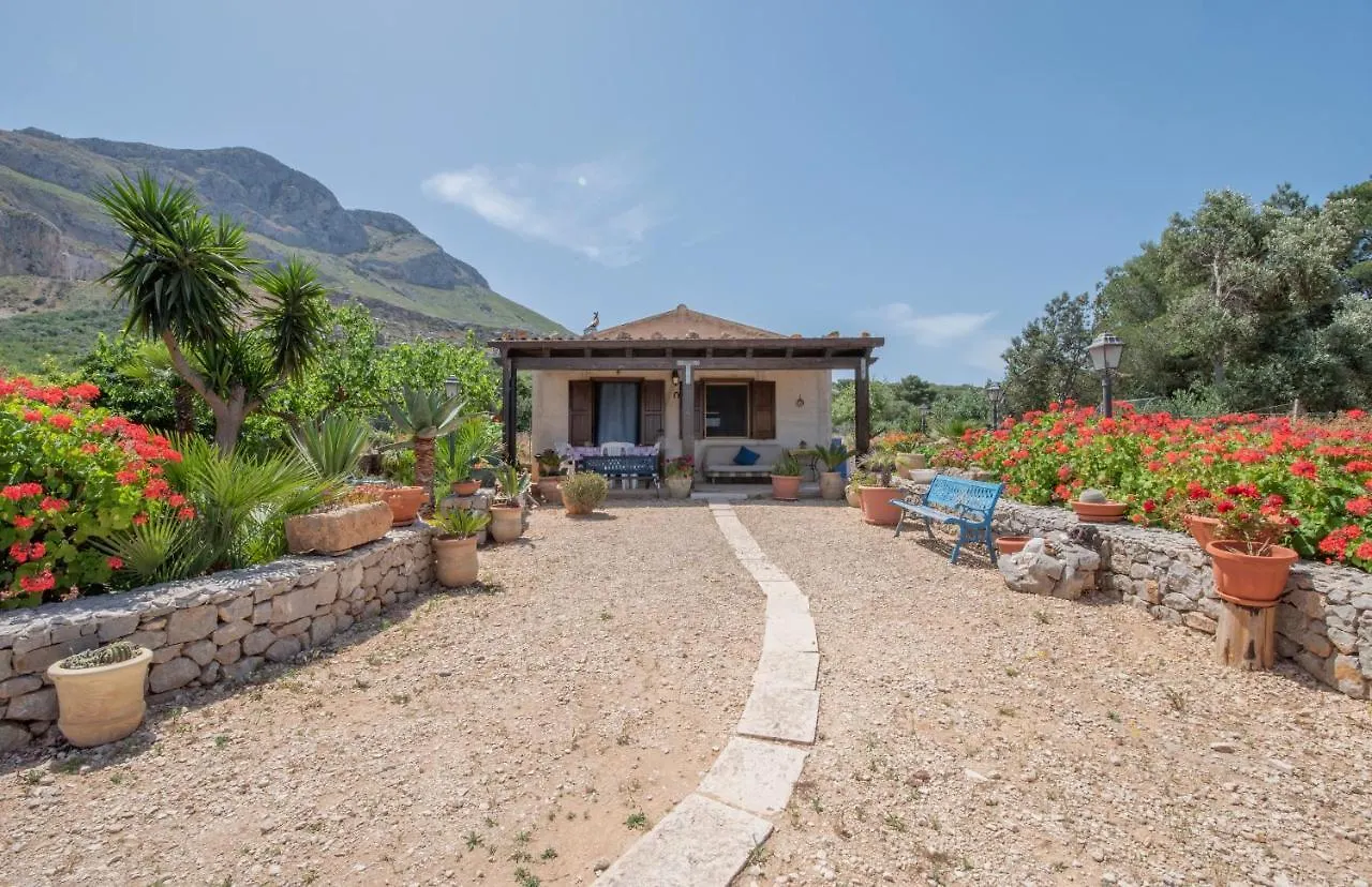 Villetta Castiglione San Vito Lo Capo 0*,  İtalya